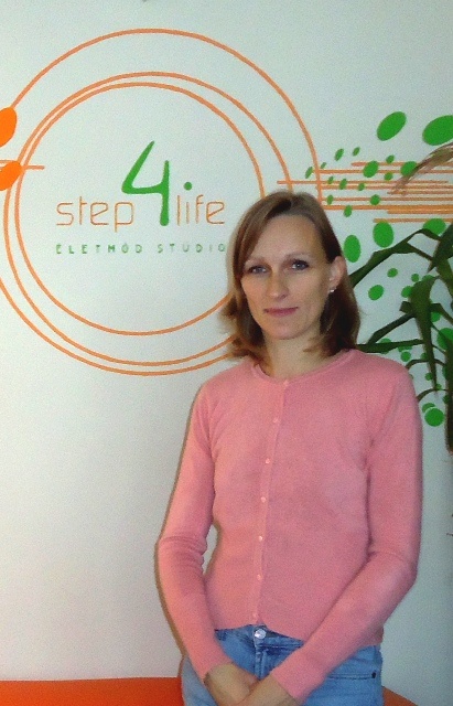 christine1_1_640 christine1_1_640